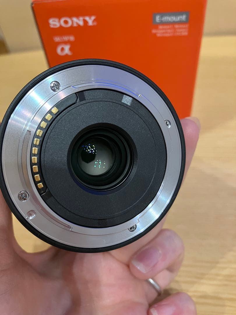 保証付き・Sony 11mm F1.8 レンズ SEL11F18 単焦点レンズ