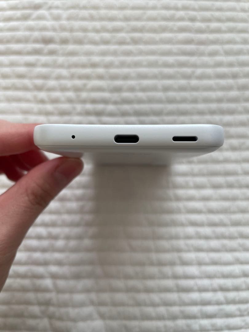 【24時間限定価格】docomo arrows We F-51B ホワイト