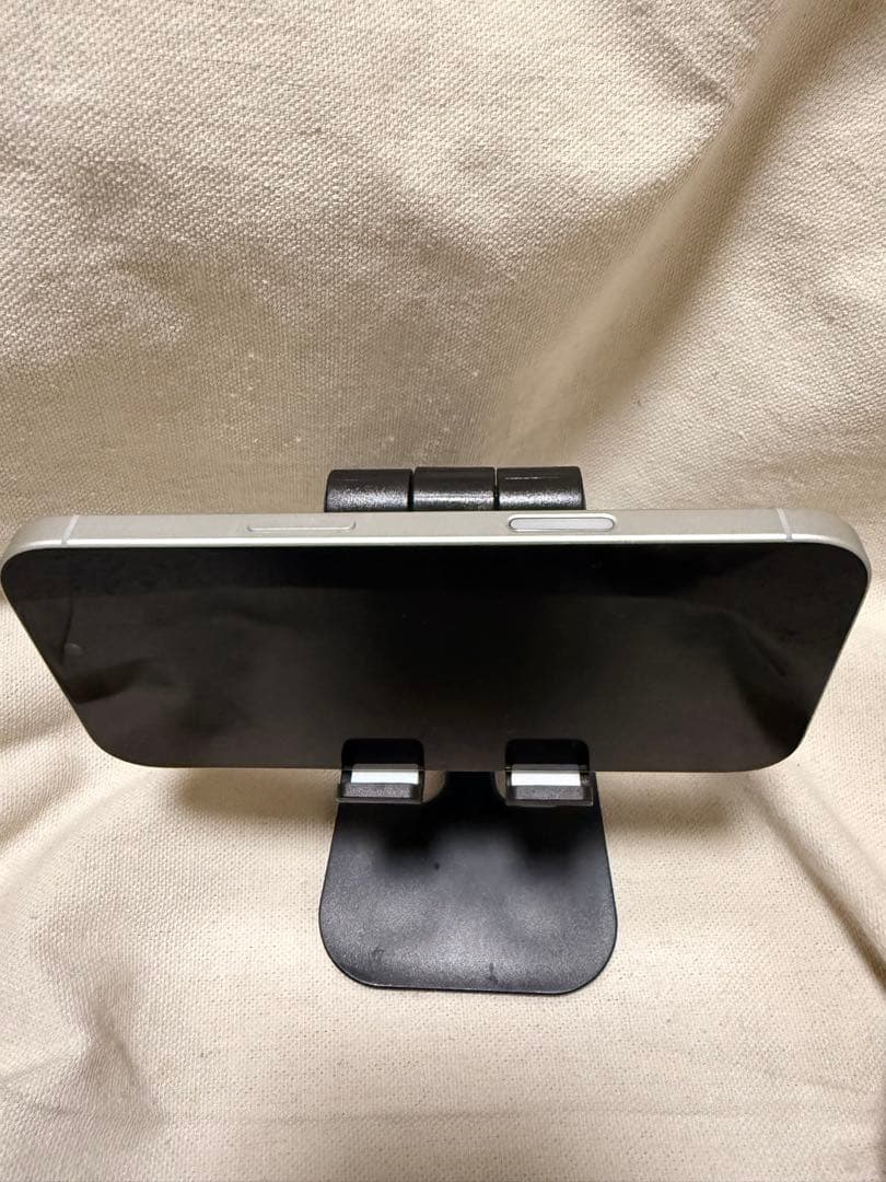 【美品】iPhone17 ホワイト