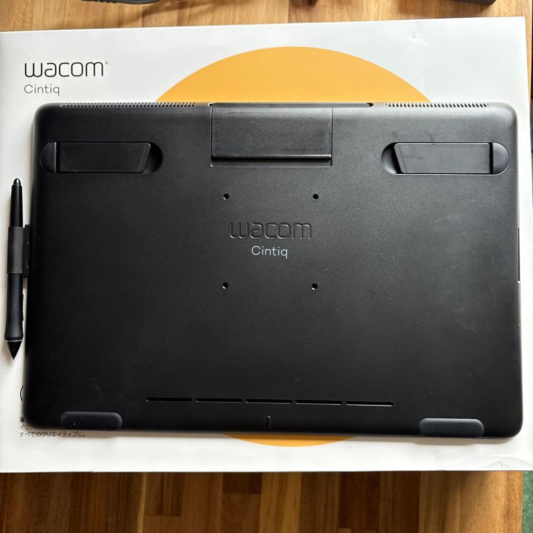 液タブ・ペンタブ WACOM Cintiq DTK1660K0D