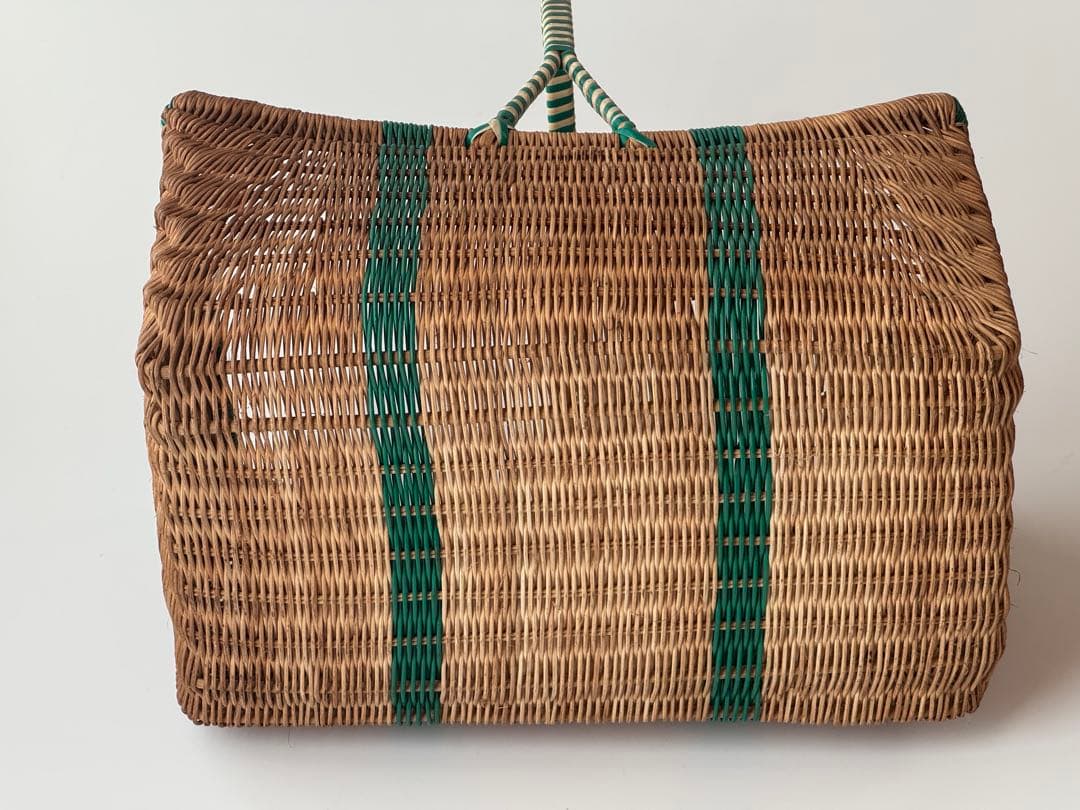 イギリス ヴィンテージ バスケット 籐 カゴ 古道具