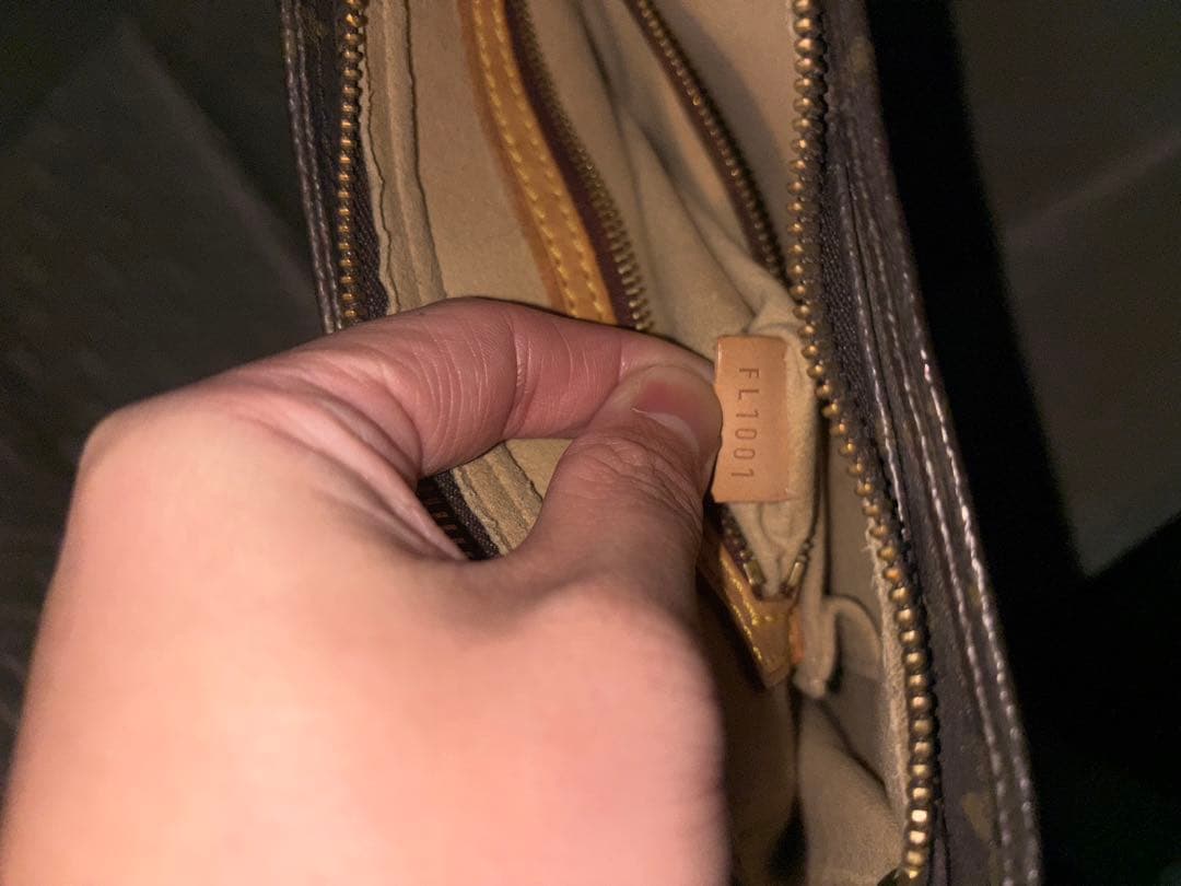 Louis Vuitton ルイヴィトン　ルーピングショルダーバッグ 美品