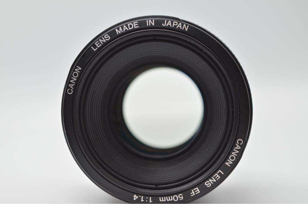 Canon EF 50mm f/1.4レンズ