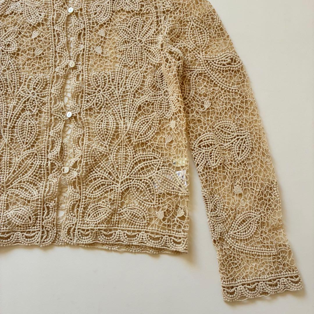 【新品同様✨】eaphi EMBROIDERY LACE BLOUSE