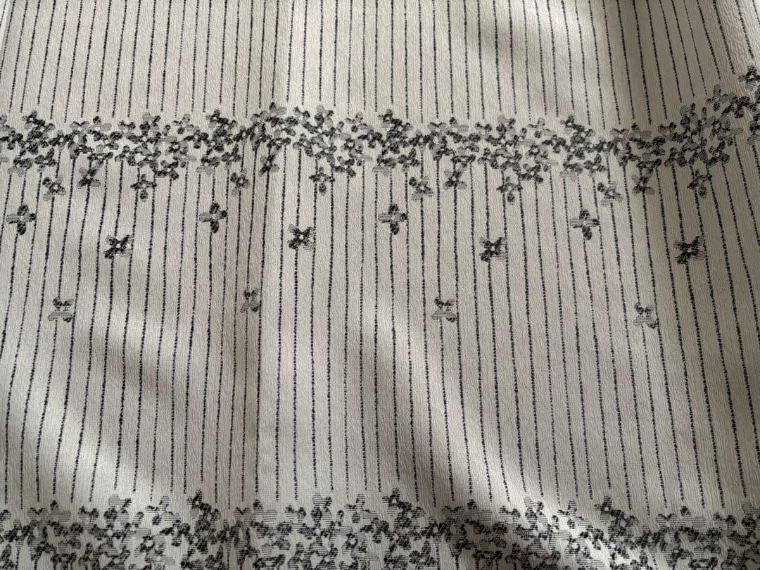 シンコール　ストライプ花柄カーテン