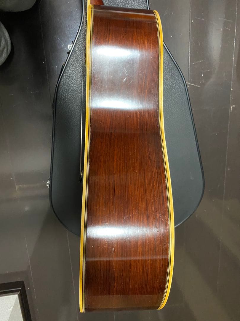 アコースティックギター　yamaha