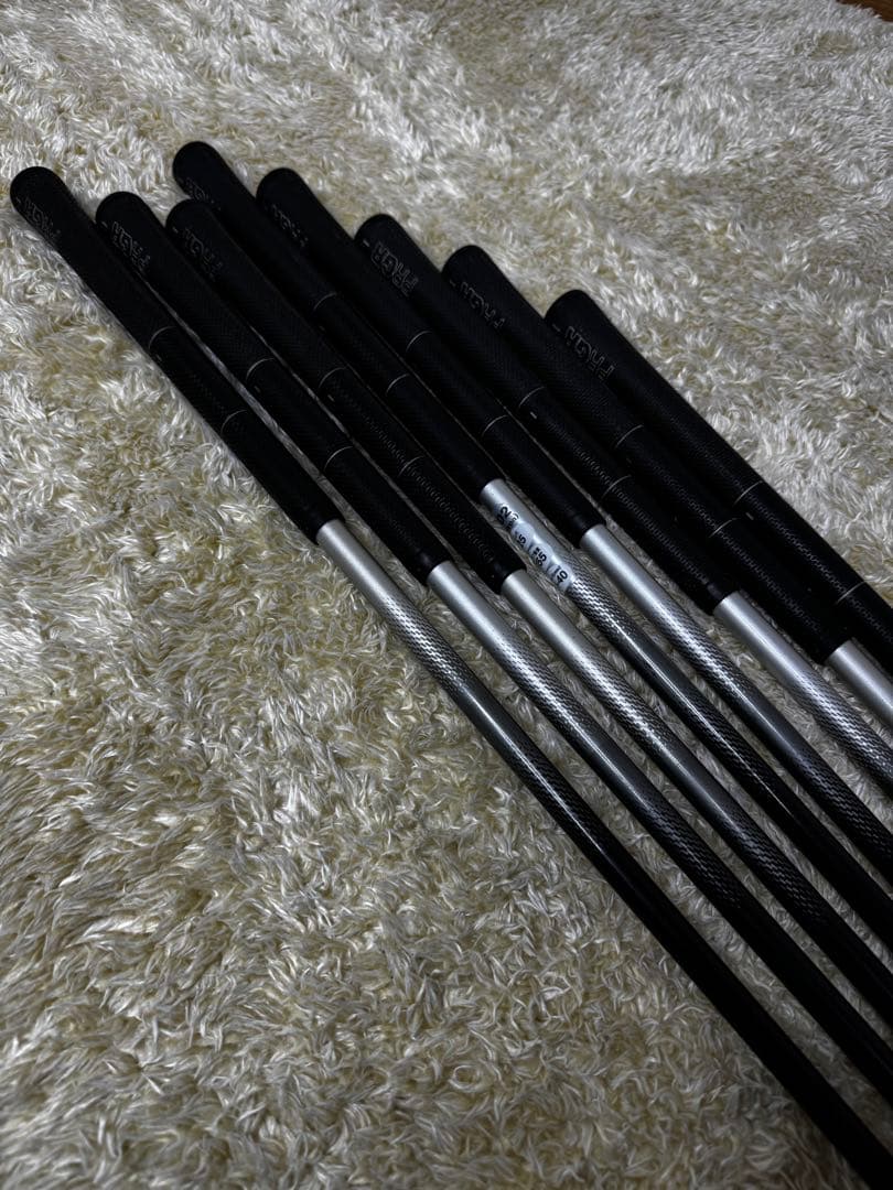 【箱付き】プロギア(PRGR) is3 502 アイアン8本セット