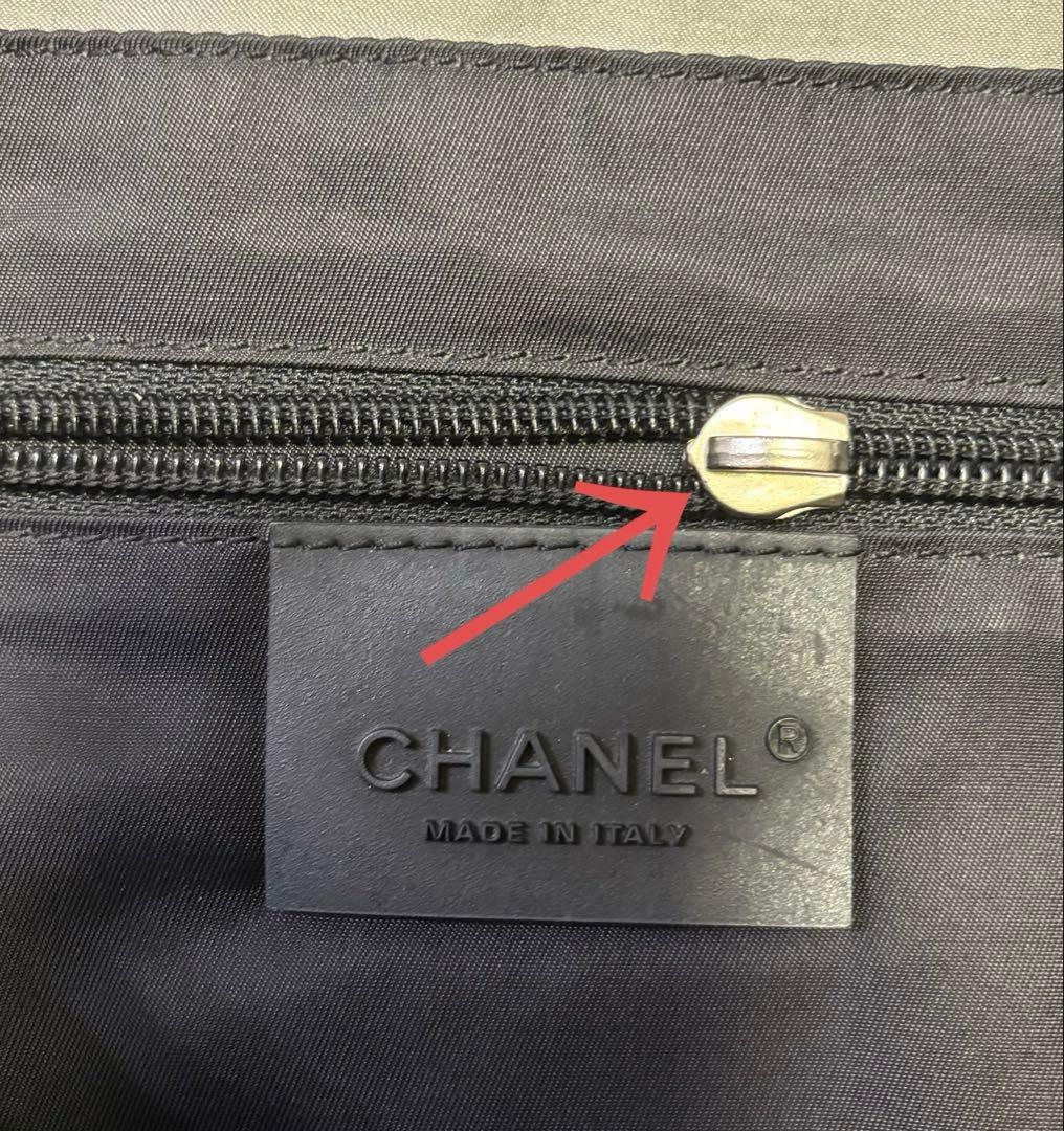 CHANEL ショルダーバッグ