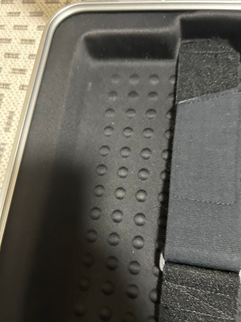 ゼロハリバートン　アタッシュケース　ジュラルミンケース