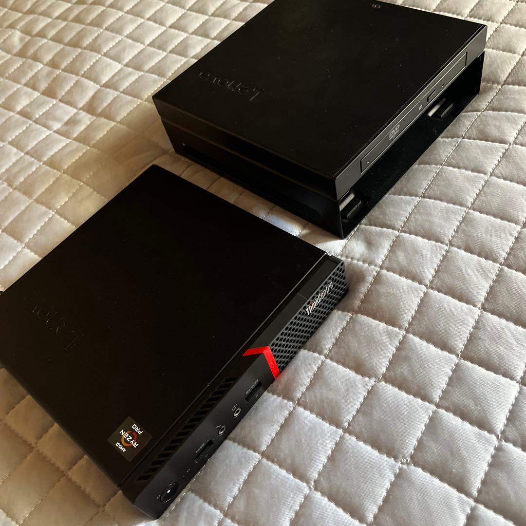 ピ*ス様 LenovoThinkCentre M715q【DVDドライブ付】【R