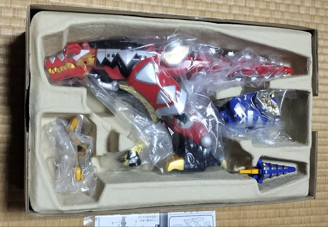 バンダイ DX爆竜合体アバレンオー