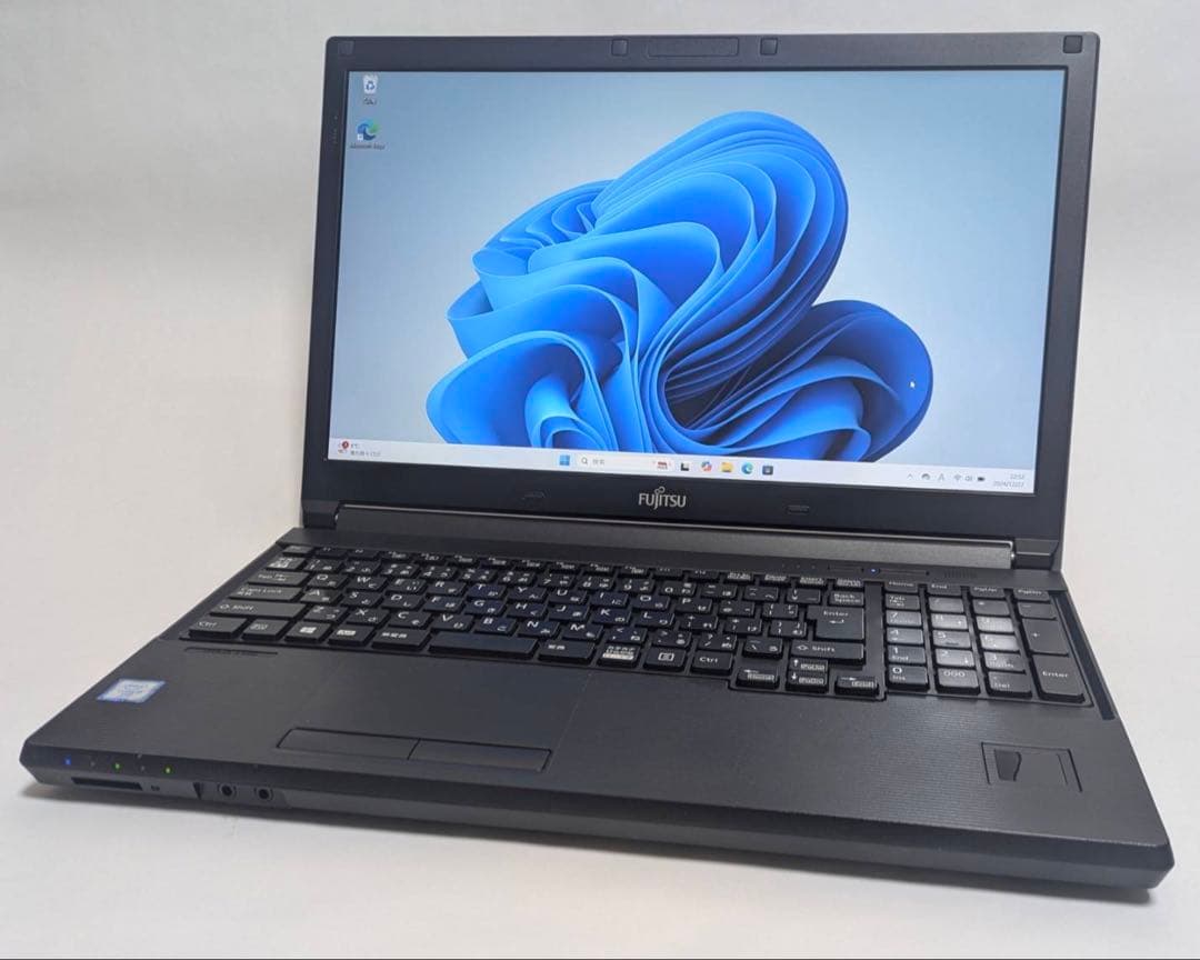 【期間限定】 LIFEBOOK i7 SSD 500GB メモリ 16GB