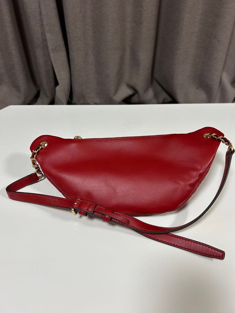 トリーバーチ レザー ボディバッグ レッド