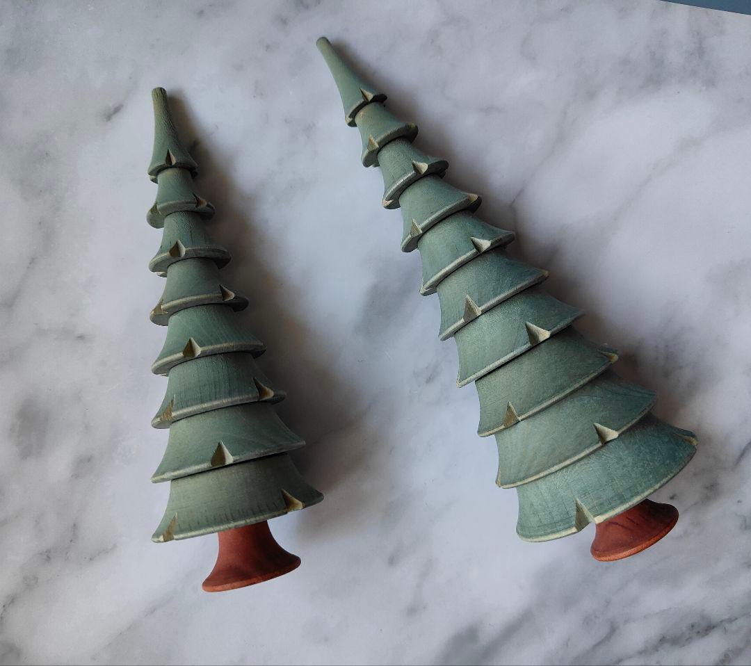 ドイツ エルツ地方 木製ツリー 大小2個セット