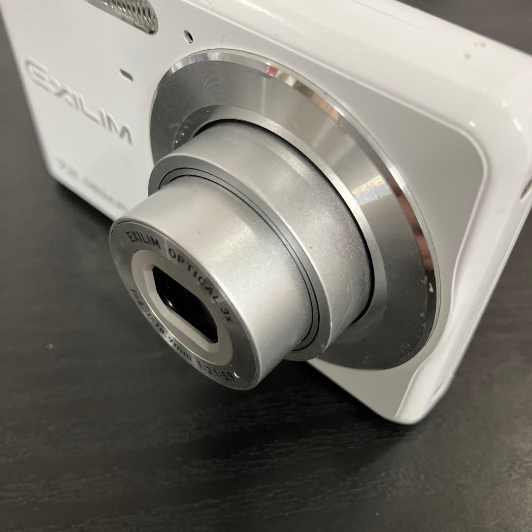CASIO EXILIM EX-Z77 コンパクトデジタルカメラ