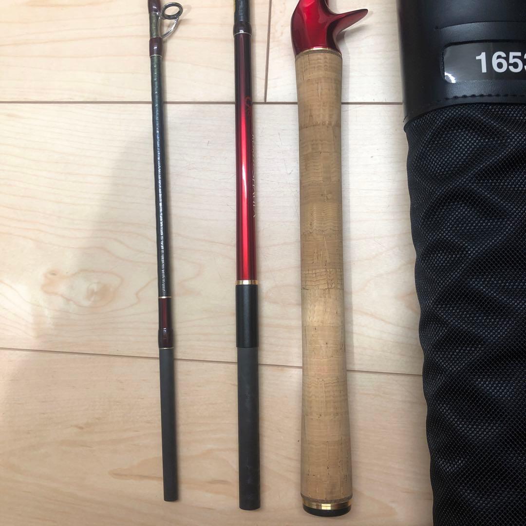 ワールドシャウラ　1653R-3 シマノ　SHIMANO スーパーレッド