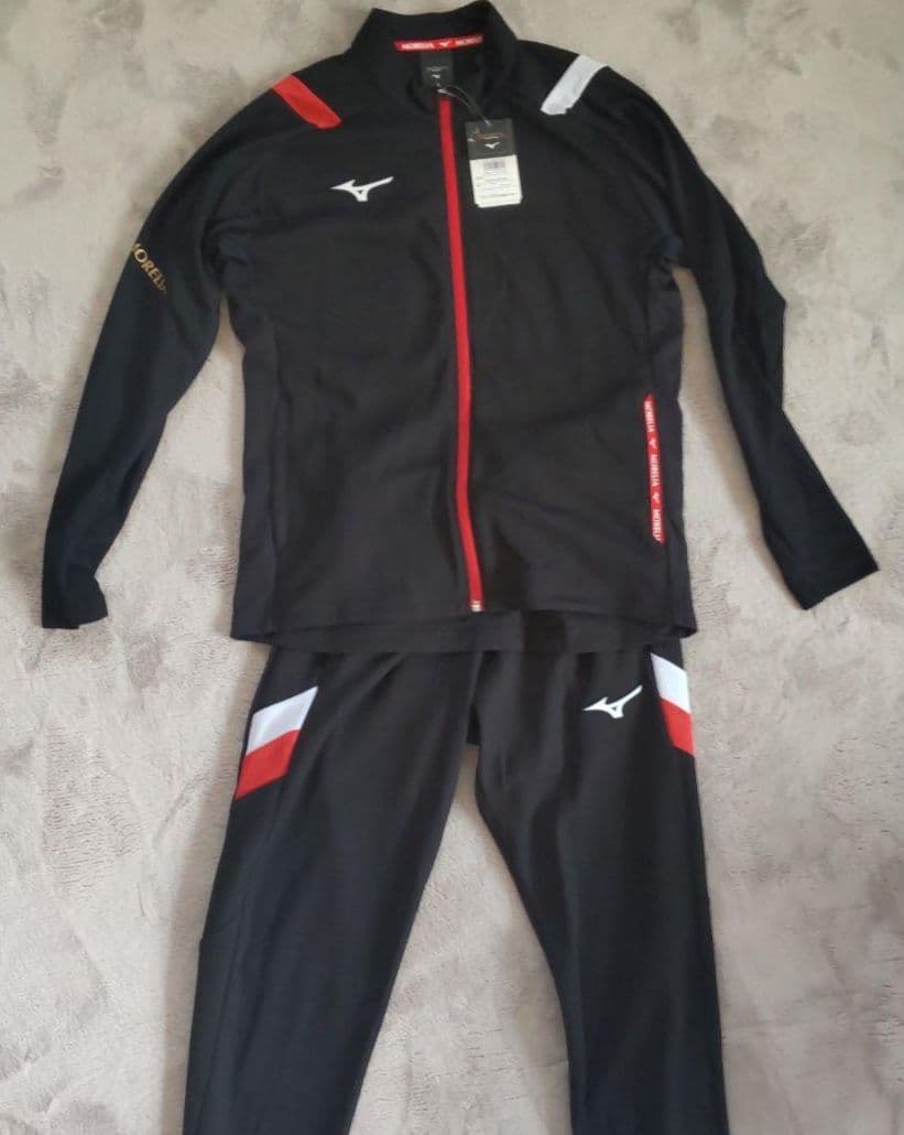 【新品タグ付き】ミズノモレリア　ミドラーシャツパンツセット