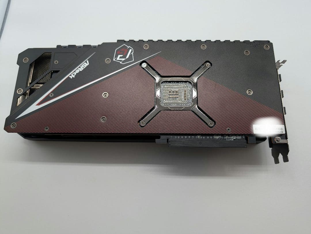 グラフィックボード・グラボ・ビデオカード Radeon RX 7900 XTX PhantomGaming 24GB OC