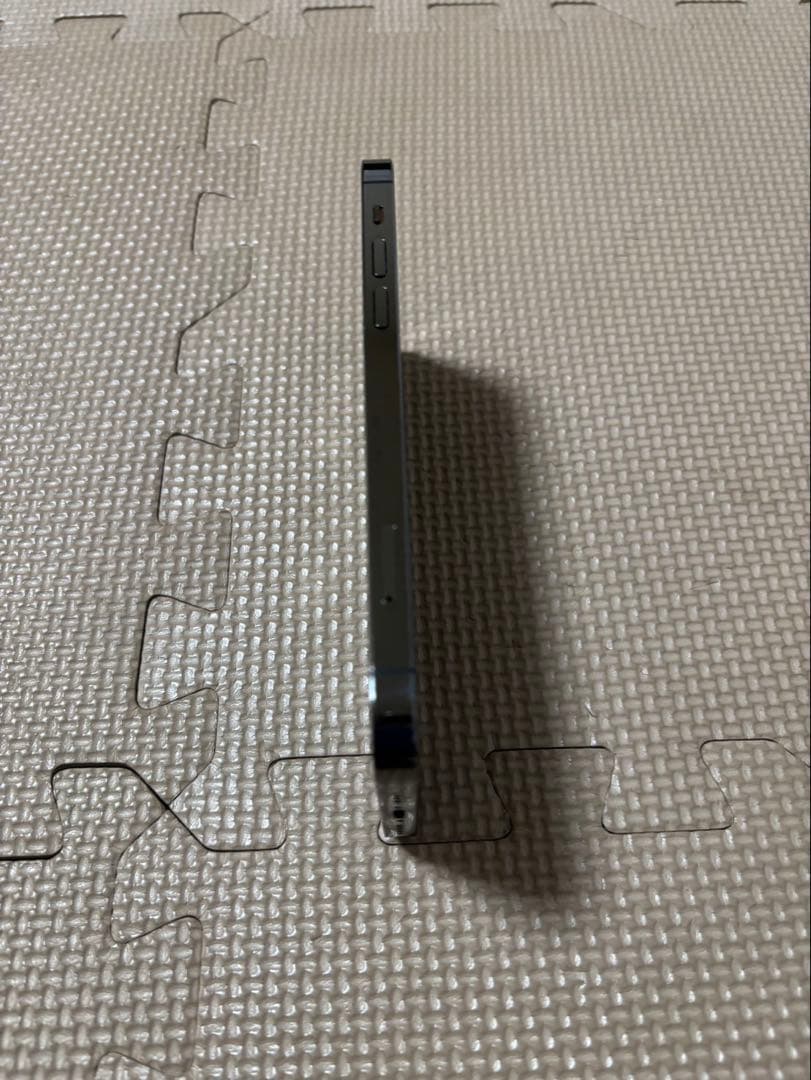 Apple iPhone 12 Pro グラファイト128GB 本体