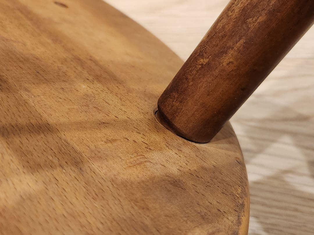 【交渉可】Karimoku　カリモク家具　木製ダイニングチェア　2脚セット廃盤品