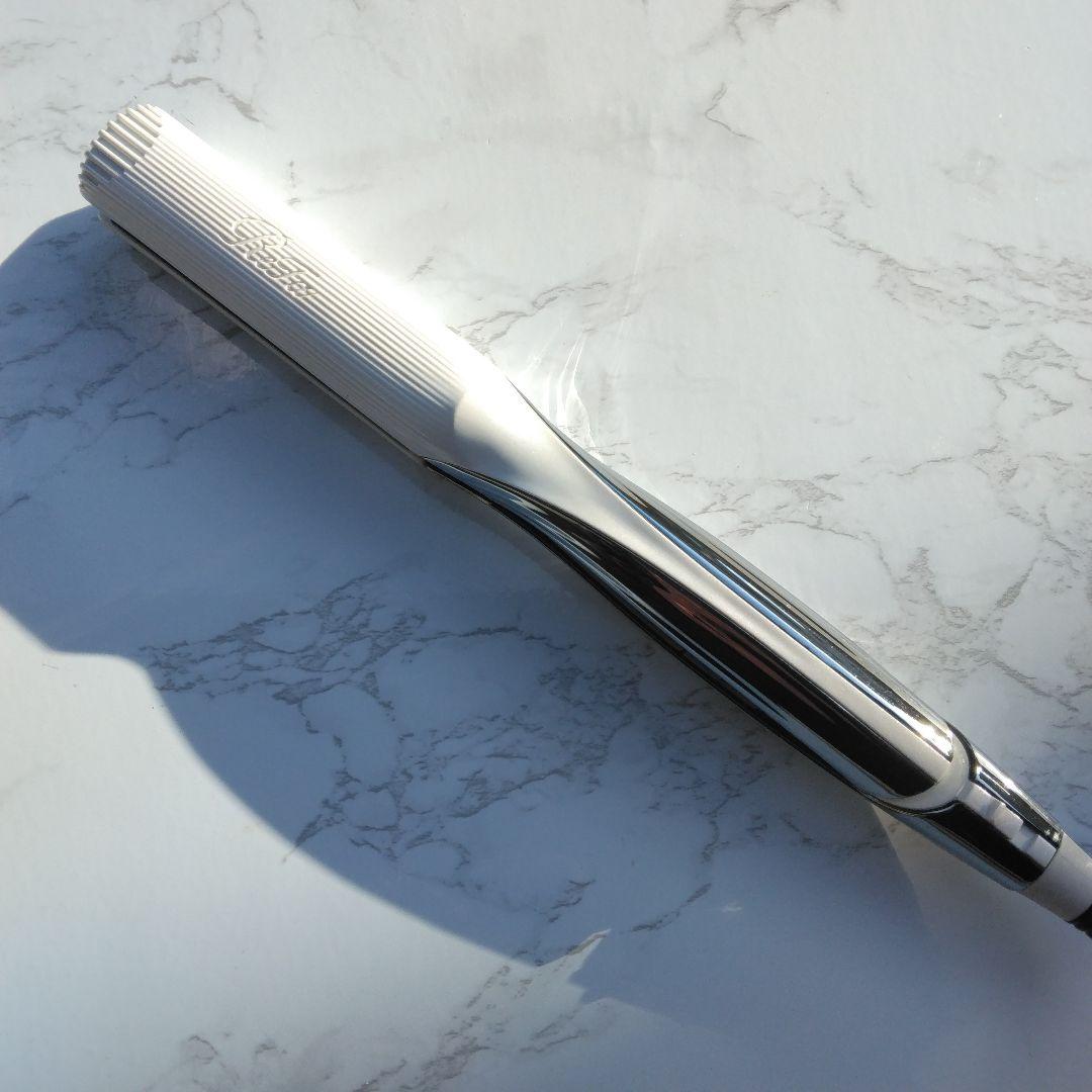 美品　動作良好　ReFa　リファ　ストレートアイロン　ヘアアイロン