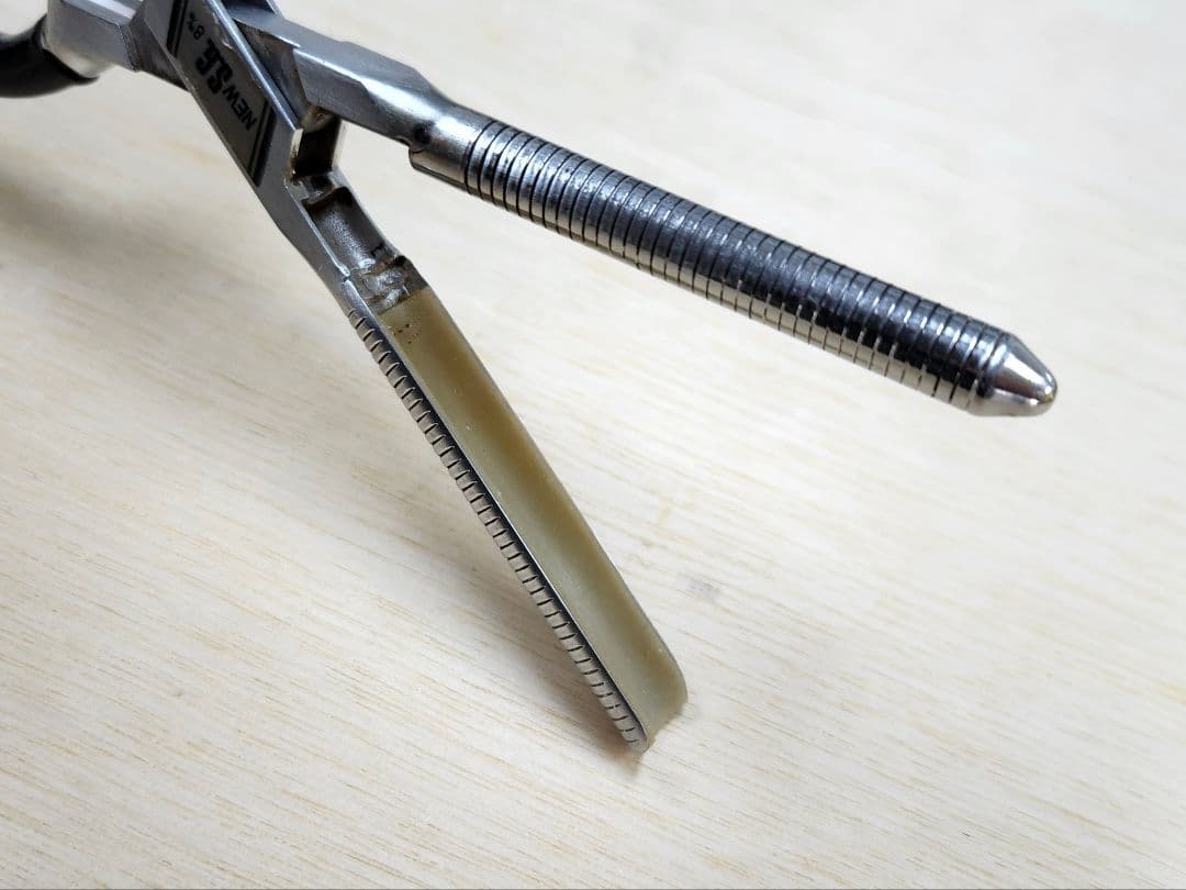 ★6&8㎜★NEW S.G★丸アイロン★日理★中古★理容★床屋★パンチ★濡れパン