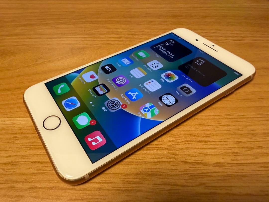 iPhone 8 Plus 64GB ゴールド SIMフリー
