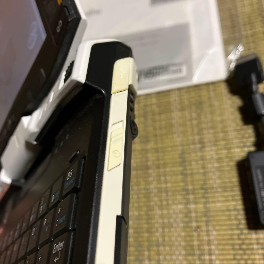 【ジャンク扱い】富士通FMVLU50WN2 Q4OS