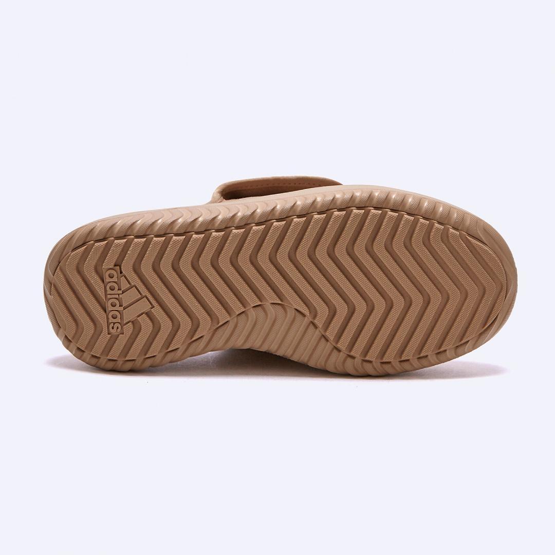 adidas グランコート　23.5 ボア　ミュール　JS4998 サンダル