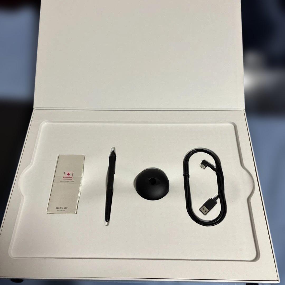 液タブ・ペンタブ wacom intuos pro large
