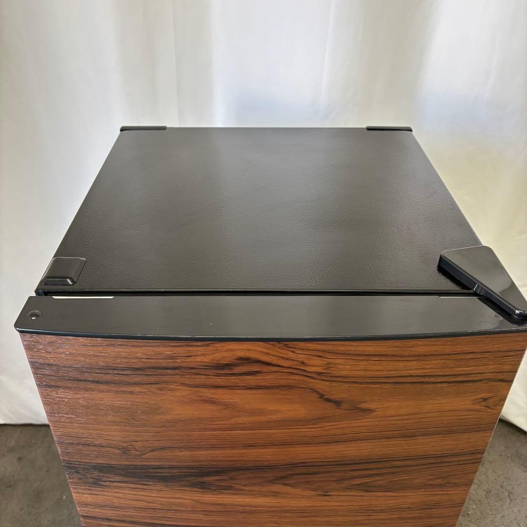 421⭕️未使用　展示品　冷蔵庫　一人暮らし　木目調　おしゃれ　レトロ　設置無料