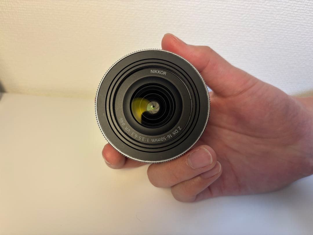 【値下げ】【美品】Nikon Z fc ミラーレスカメラ シルバー レンズキット