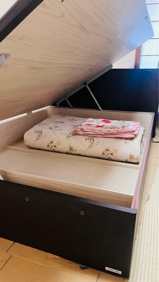 【送料込み】TOKYO BED 高品質 ダブルベッドフレーム 跳ね上げ式収納