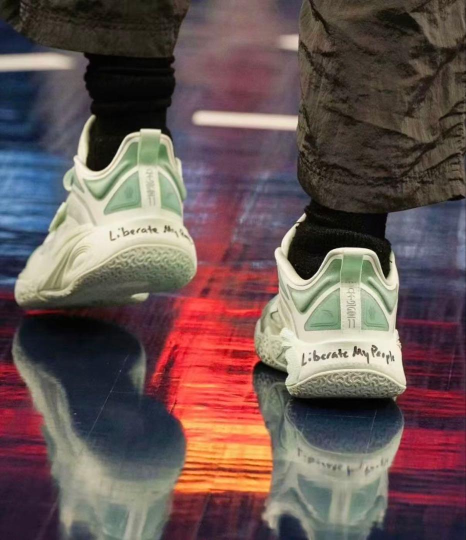 日本未発売 ANTA KAI1 Kyrie Irving NBA カイリー