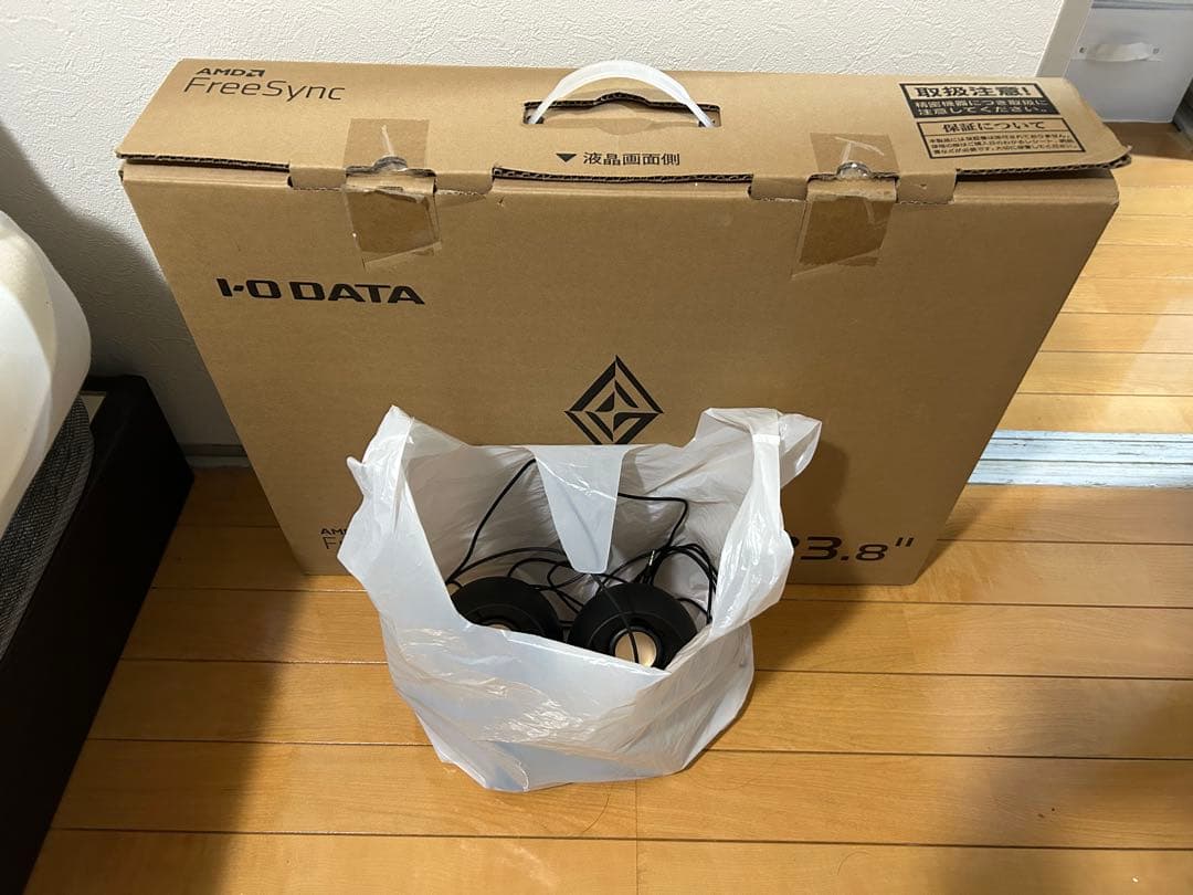 23．8型ゲーミングモニター　23．8型ゲーミングモニター　セット