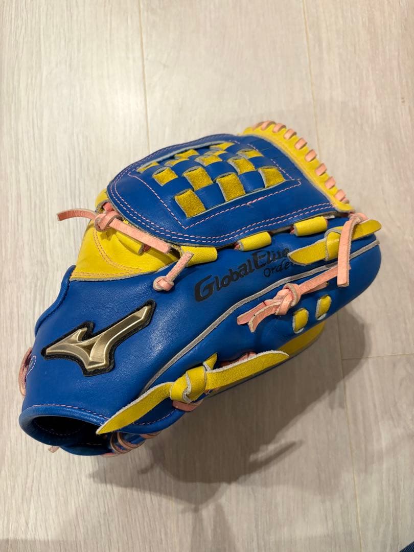 ミズノ　グローバルエリート　軟式　内野　グローブ