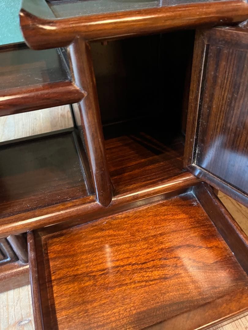 ジョンジョン＊螺鈿 紫檀 茶箪笥 飾り棚 小ぶり 違い棚 和風 昭和レトロ