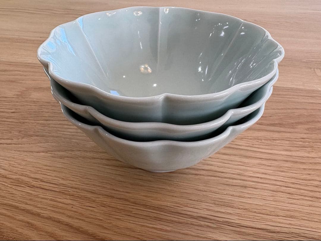 土井善男　緑白釉4,5寸輪花鉢 ３個セット&１個おまけ