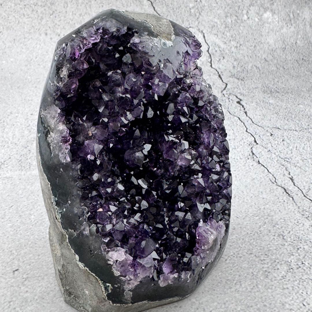 G-100アメジストクラスター ドーム 原石 天然石 パワーストーン　インテリア