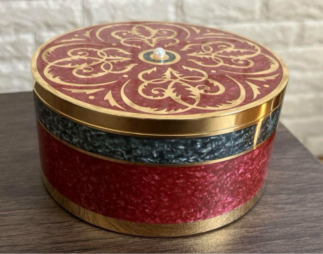 【美品】MIKIMOTO ミキモト ジュエリーケース クリスタルラッカー 赤