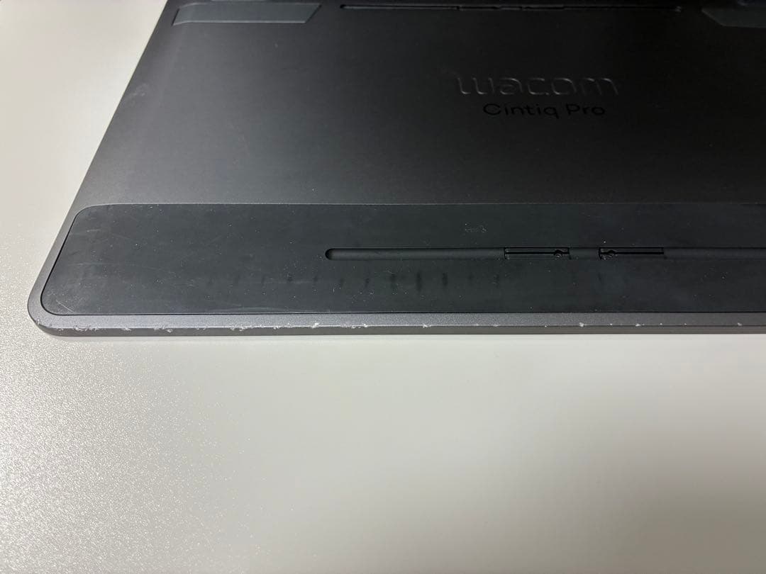 Wacom Cintiq Pro 13 液晶ペンタブ DTH-1320