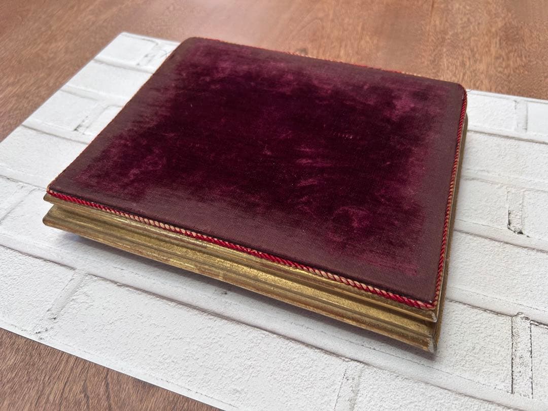 アンティーク ジュエリーディスプレイ台 ベルベット ゴールド台座