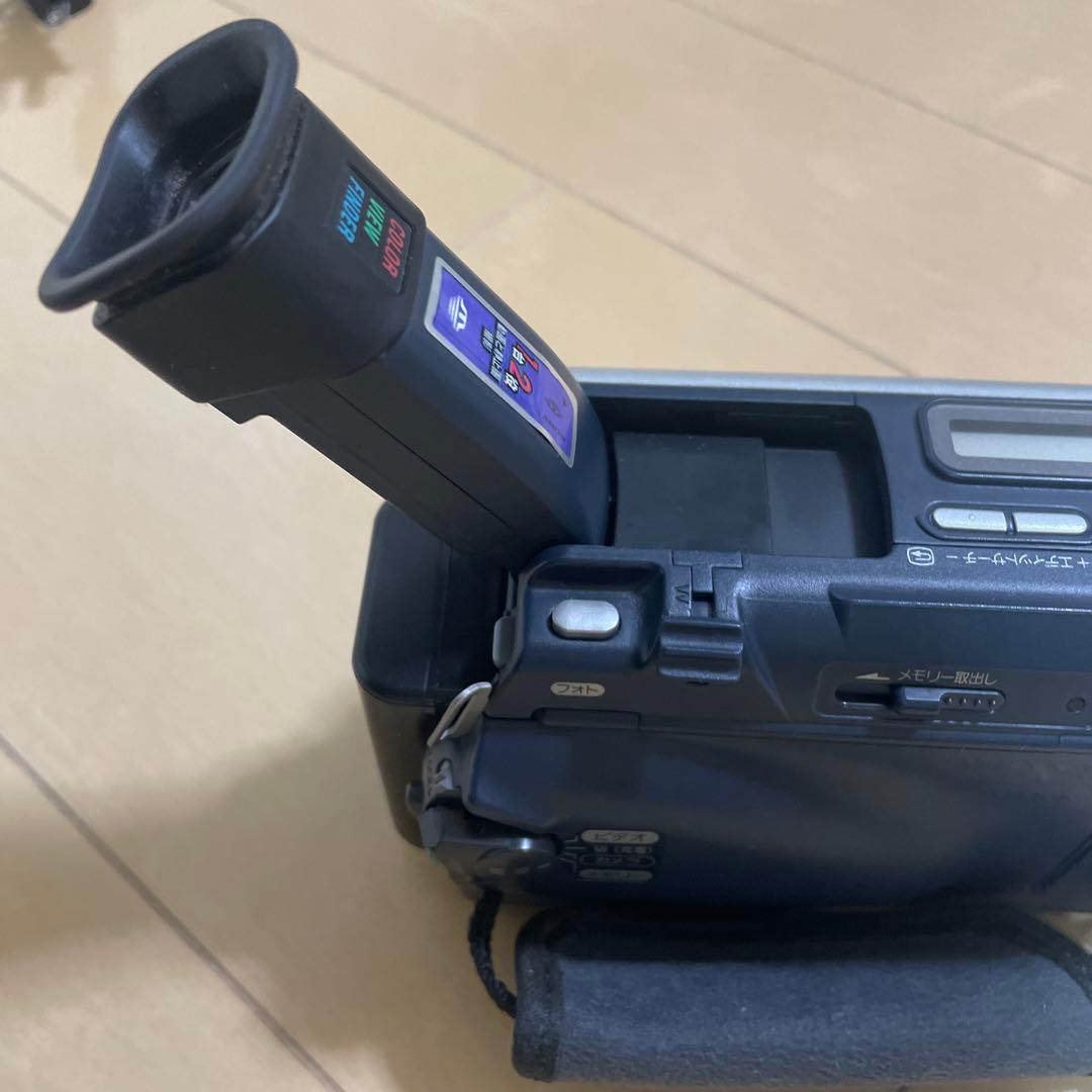 動作確認済み　超美品　SONY DCR-TRV17K バッテリー＆充電器付き