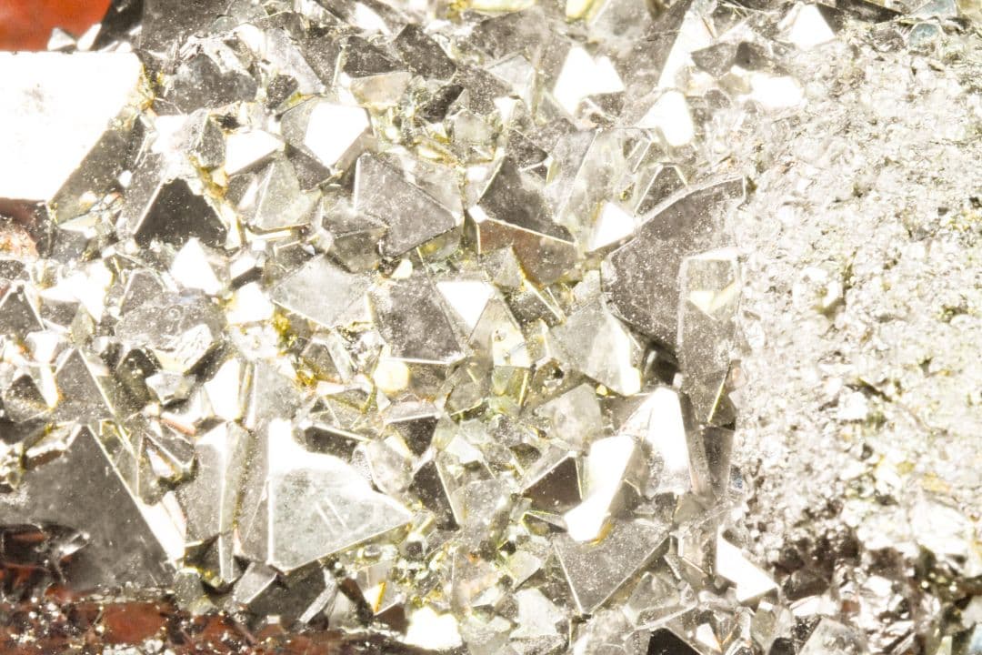 ペルー ワンサラ鉱山産 八面体パイライトB-01