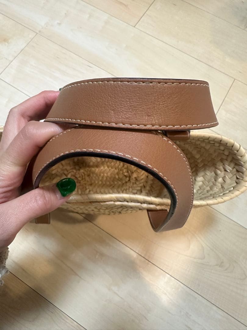 LOEWEロエベ カゴバッグ