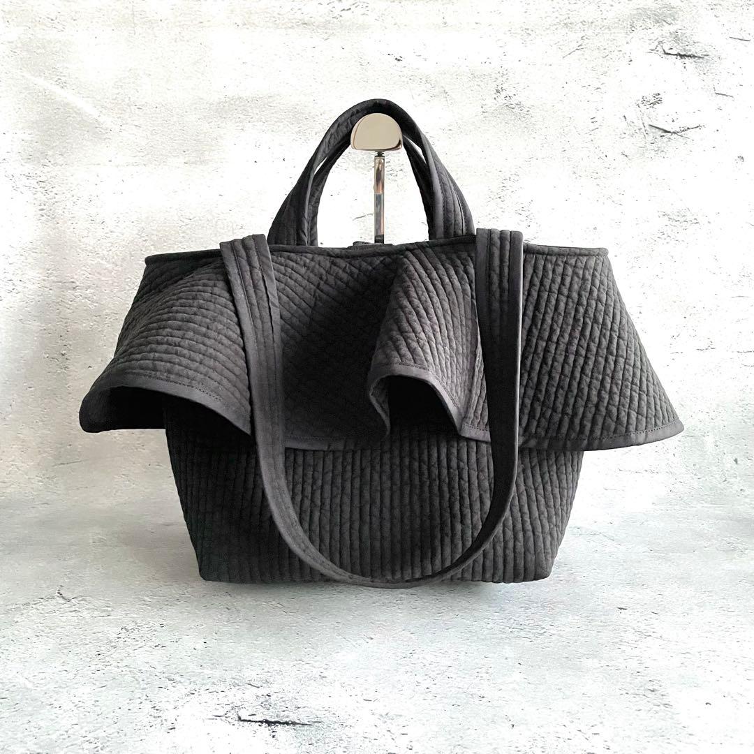 フレアフリル付きトートバッグ（L）　2way ヌビバッグ　ブラック　ハンドメイド