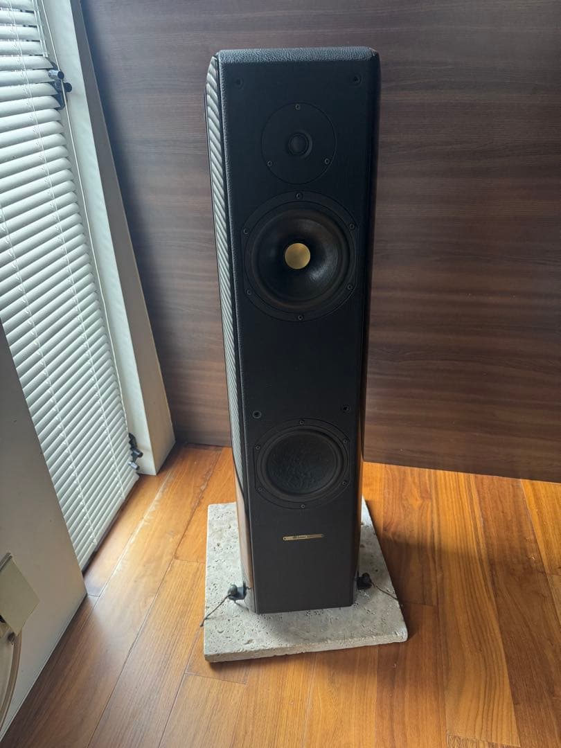 スピーカー・ウーファー Sonus faber Concerto Grand Piano