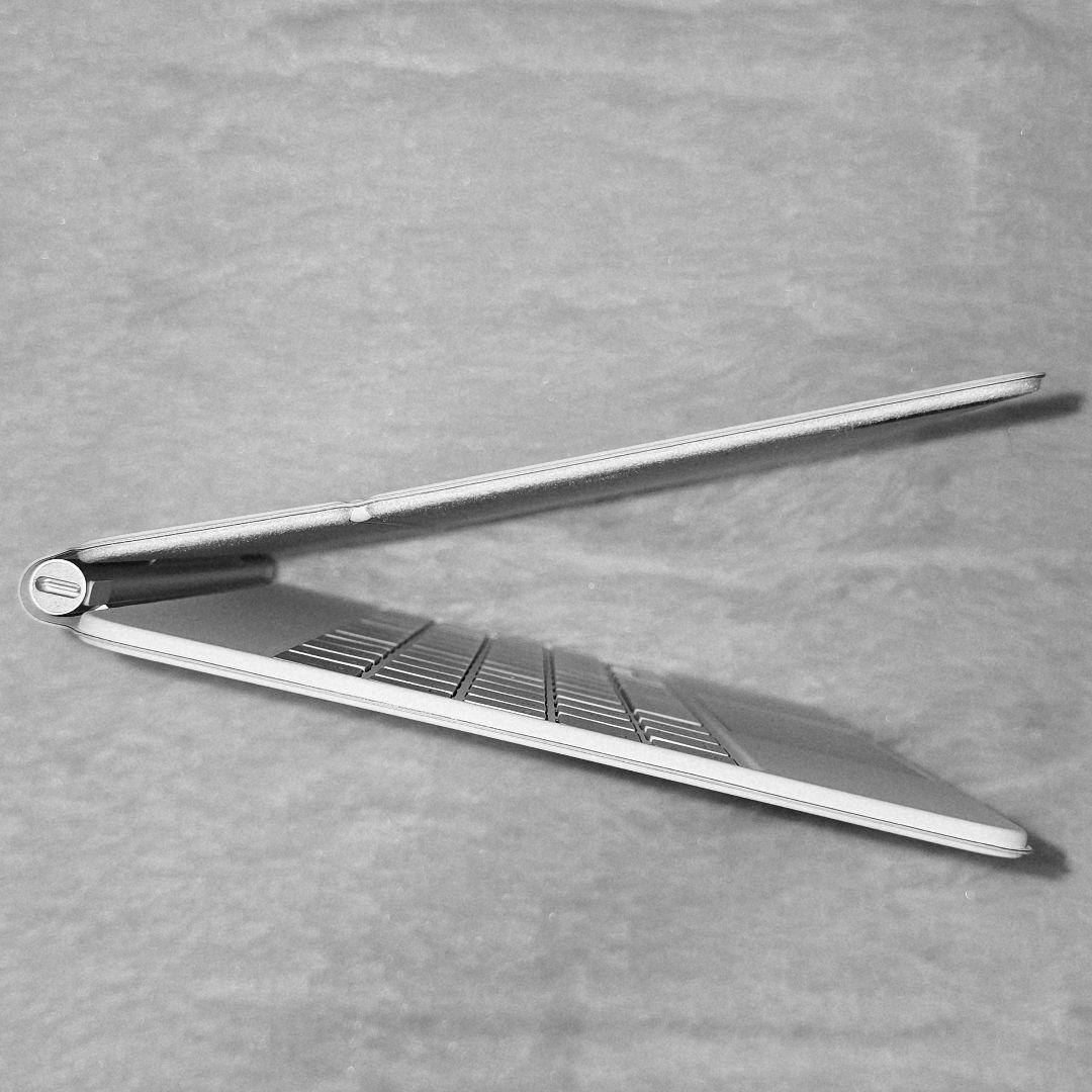 エクスプレスストアApple MagicKeyboard MJQJ3J/A