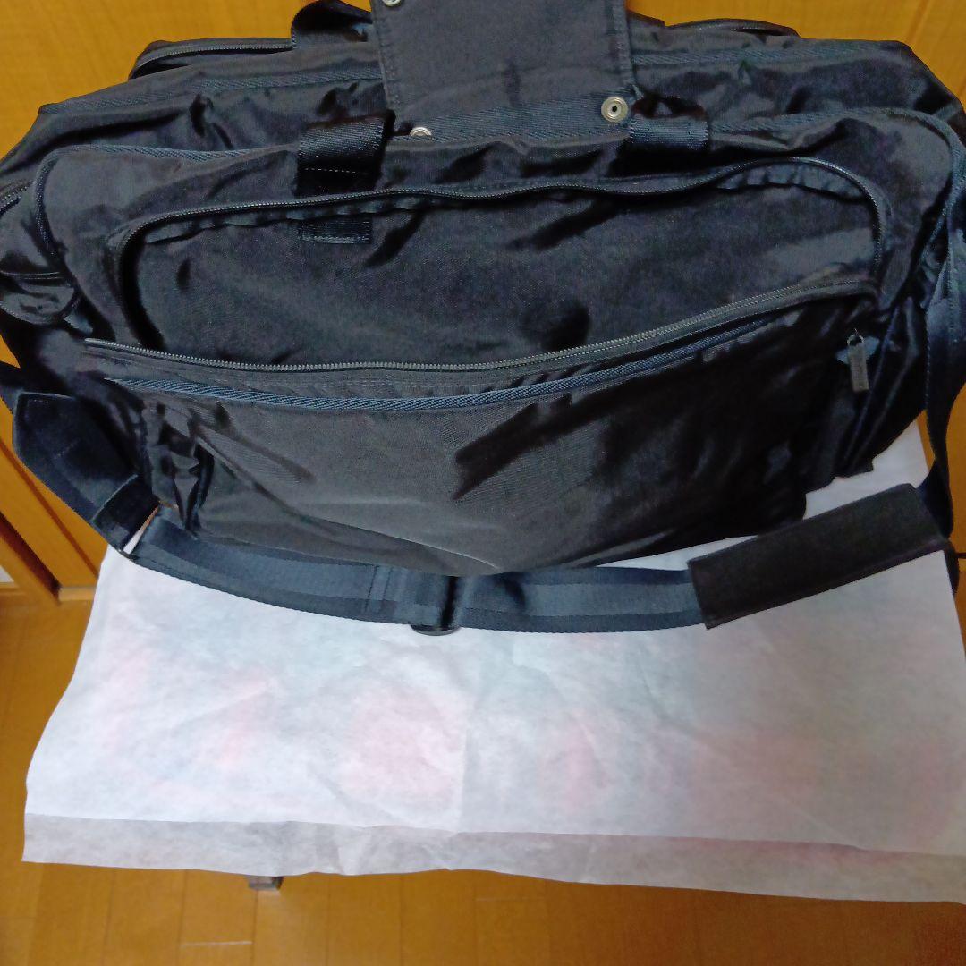 SAZABY ナイロン収納ポケット外　内多く2ウェイボストンバッグ❣️