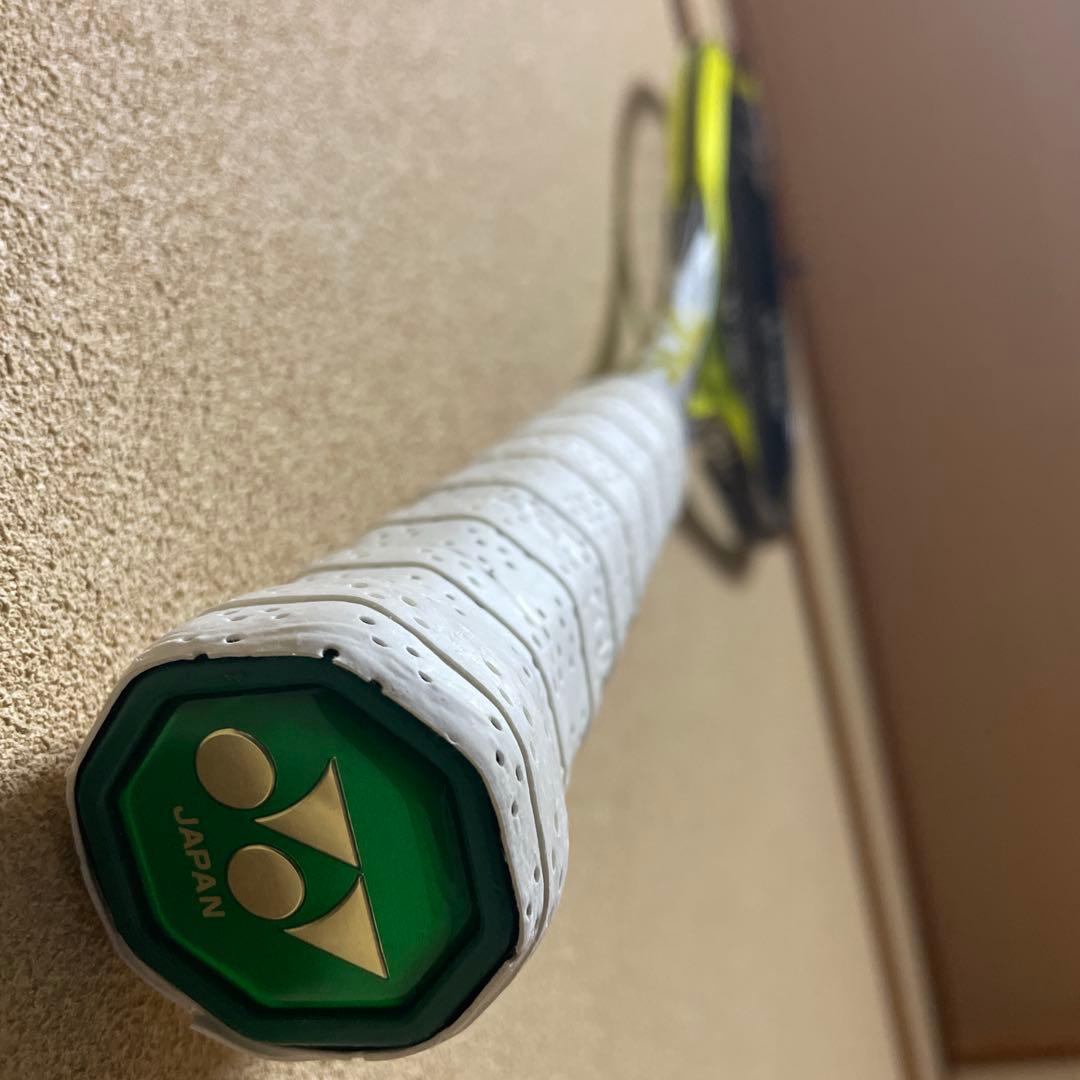 美品 ネクシーガ70S ソフトテニスラケット